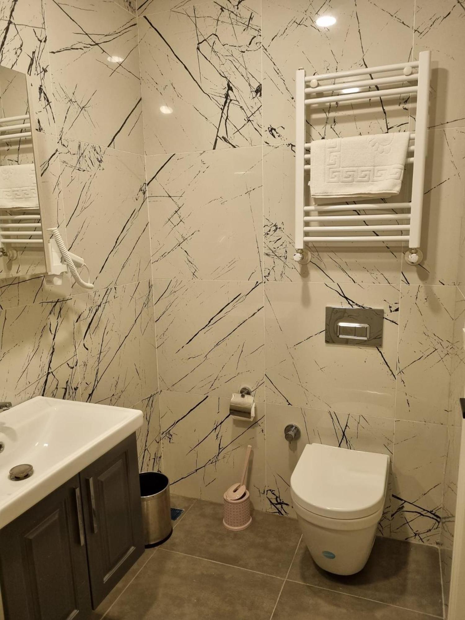 Ahg Atlas Apartment